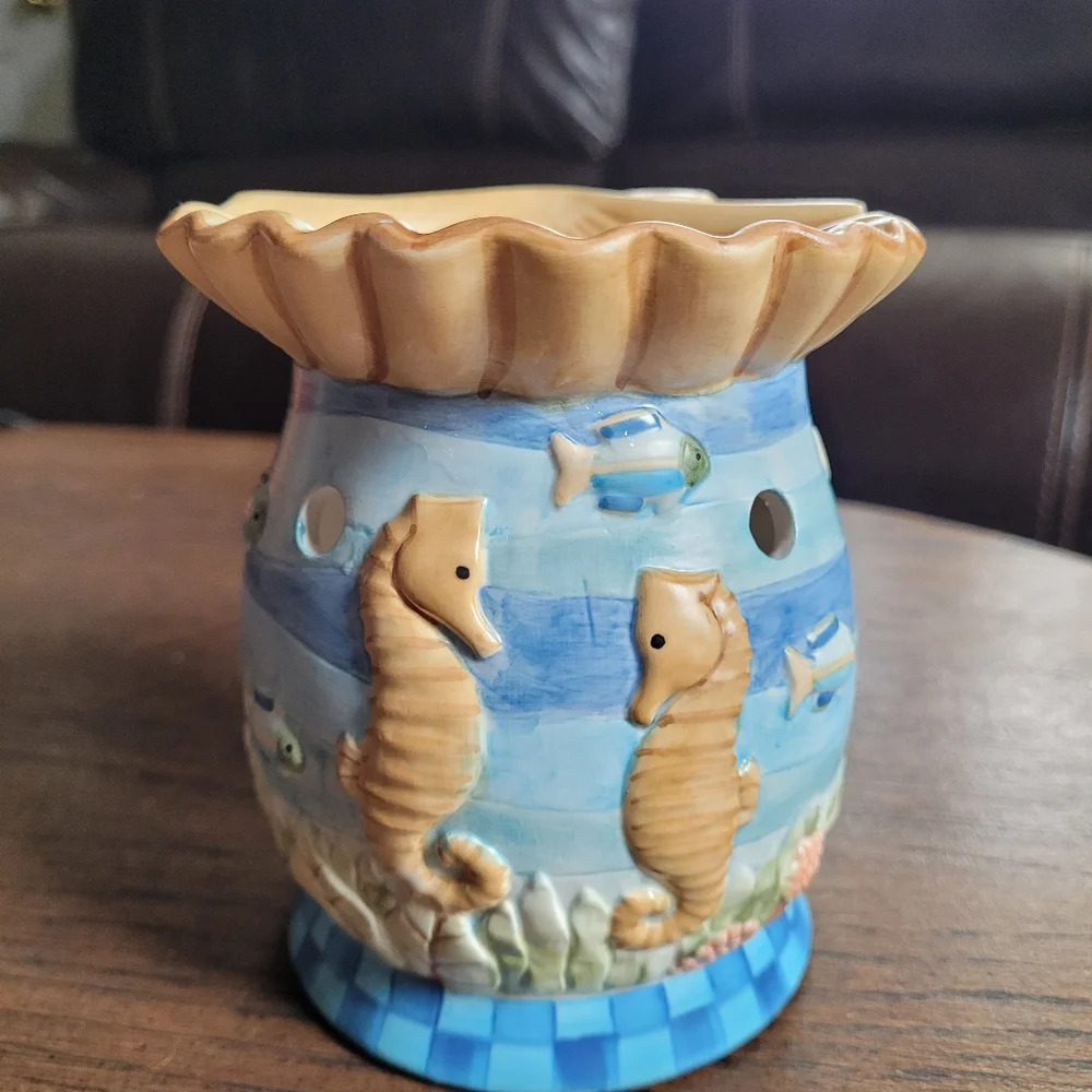 Yankee Candle Ocean Themed Ceramic Tart Candle Wax Burner Teresa Kogurt